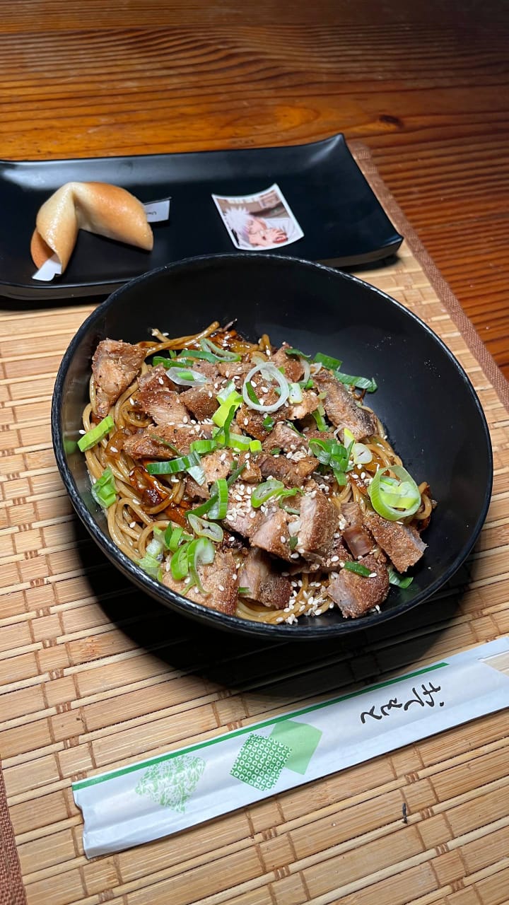 Pasta Itadake de AKAIZEN